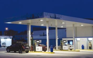 Imagen de una gasolinera con el Diesel mas barato ahora en Madrid